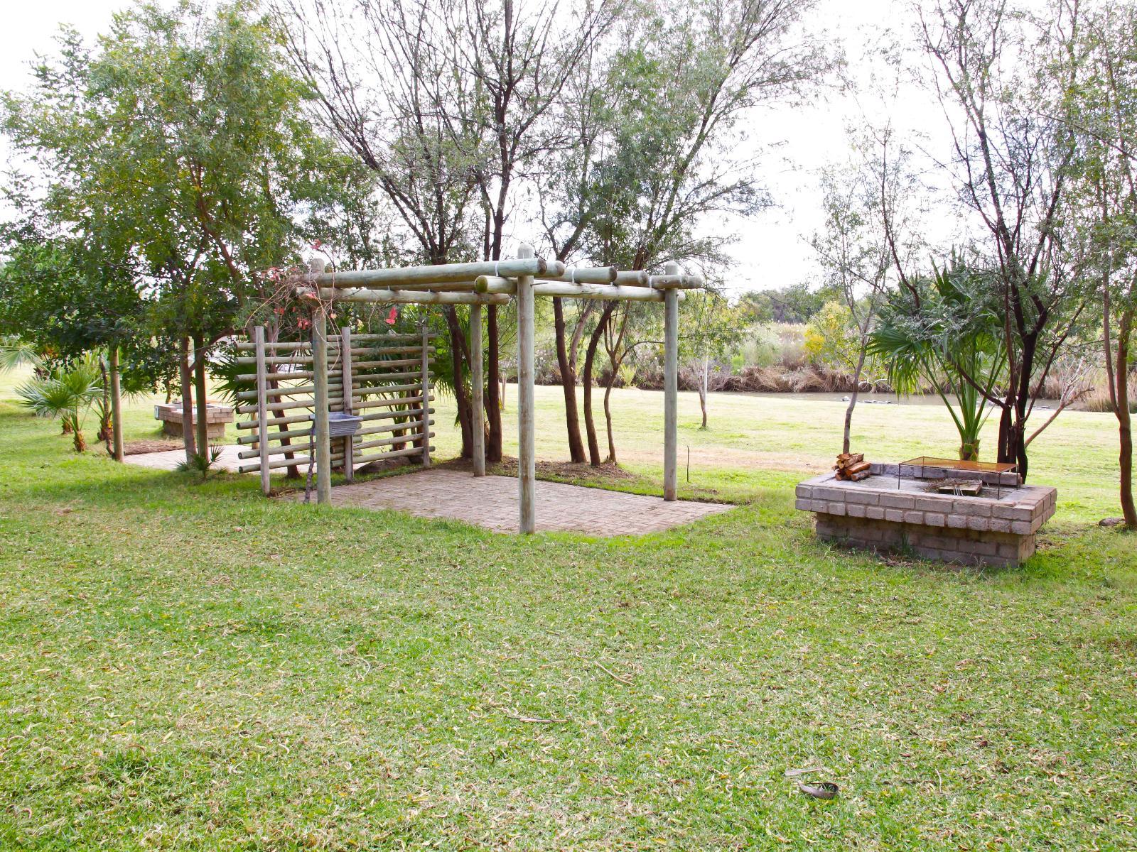 Ikaia River Lodge (2)